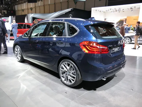 BMW 2 Series Active Tourer — 5