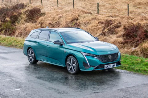 Peugeot 308 — 5