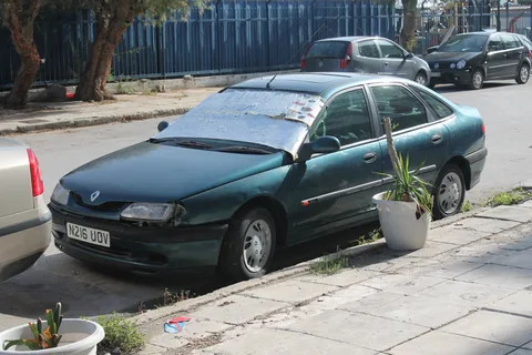 Renault Laguna I — 5