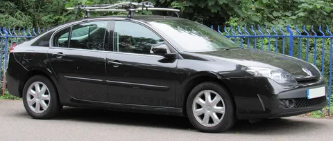 Renault Laguna III — 6