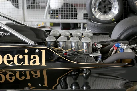 Lotus 92 — 3