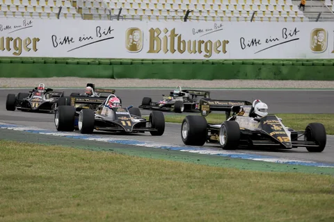 Lotus 92 — 7