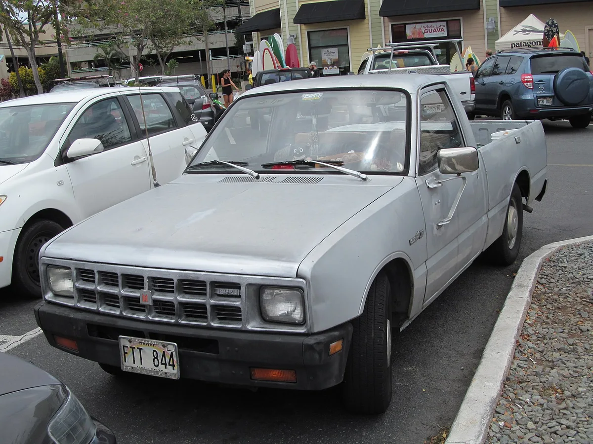 Isuzu Faster