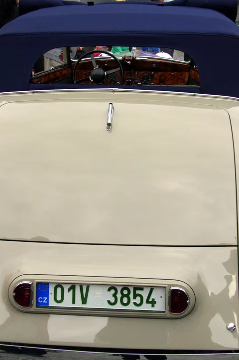 Jaguar Mark IV — 2