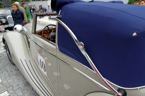 Jaguar Mark IV — 5