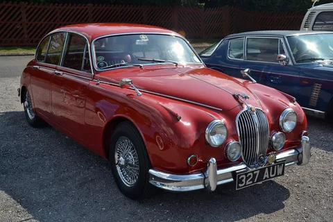 Jaguar Mark 2 — 4