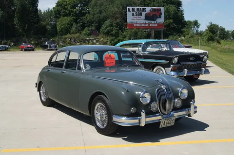 Jaguar Mark 2 — 7