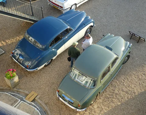 Jaguar Mark IX — 4