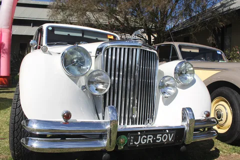 Jaguar Mark V — 6