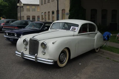 Jaguar Mark VII — 2