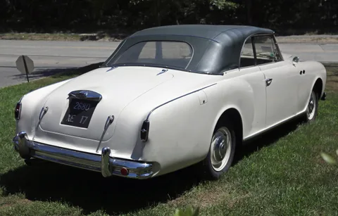 Jaguar Mark VII — 4