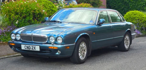 Jaguar XJ (X308) — 2