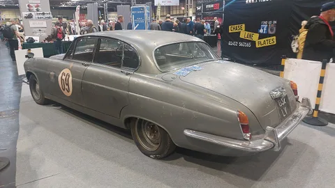 Jaguar Mark X — 2