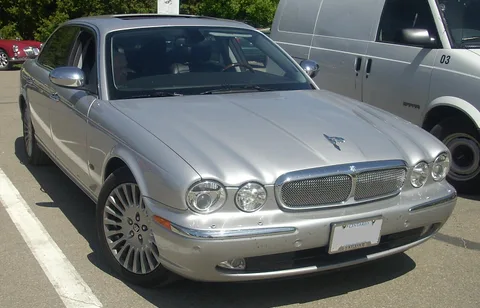 Jaguar XJ (X350) — 2