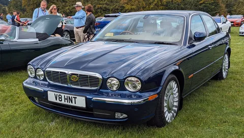 Jaguar XJ (X350) — 8