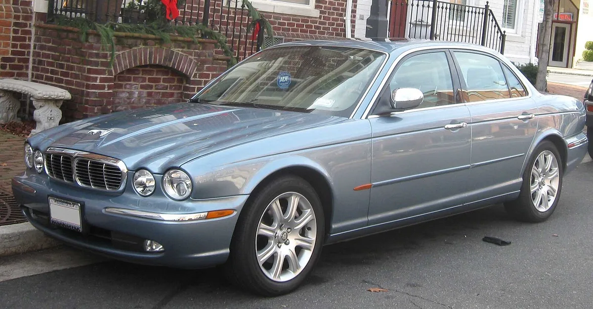 Jaguar XJ (X350)