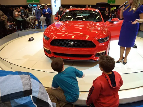 Ford Mustang — 8