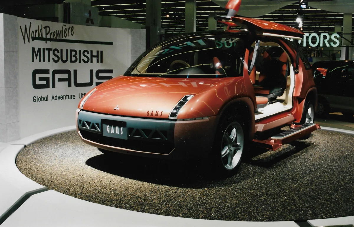 Mitsubishi Gaus