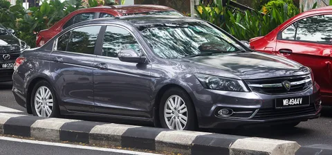 Proton Perdana — 5