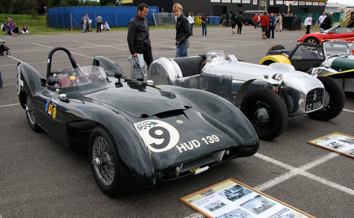 Lotus Mark IX