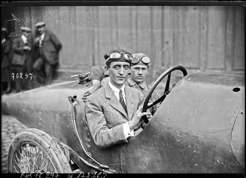Bugatti 8-cylinder line — 3