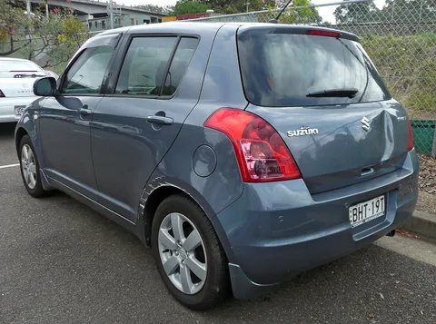 Suzuki Swift 2004 — 8