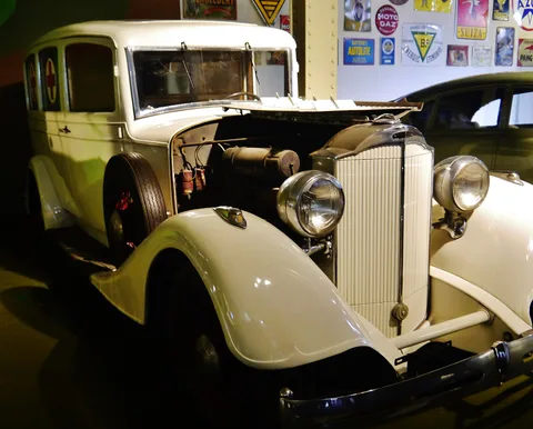 Packard Standard Eight — 4
