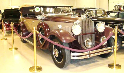 Packard Standard Eight — 8