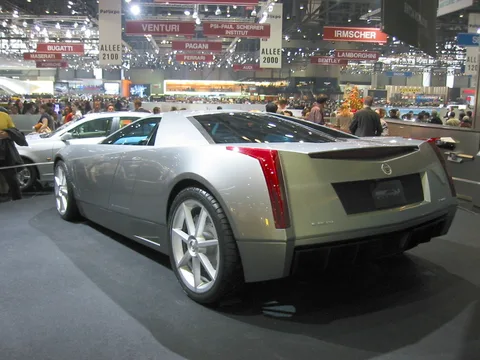 Cadillac Cien — 5