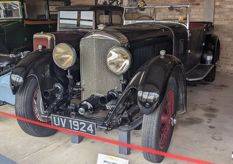 Bentley Speed Six — 2