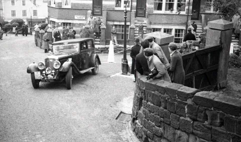 Bentley Speed Six — 6
