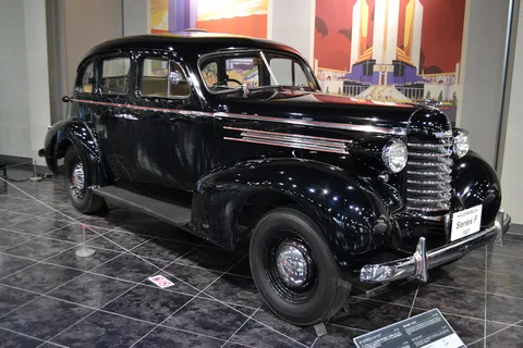 Oldsmobile F-Series — 7