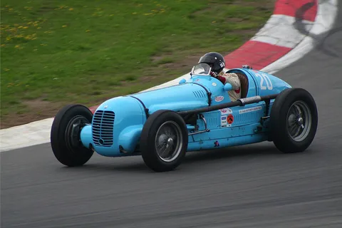 Maserati V8RI — 3