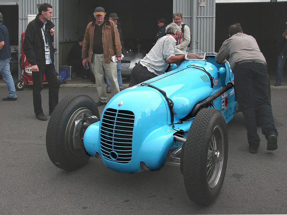 Maserati V8RI