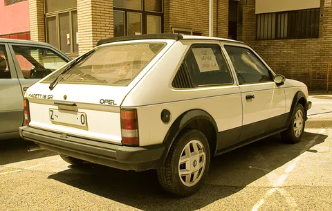 Opel Kadett D — 6