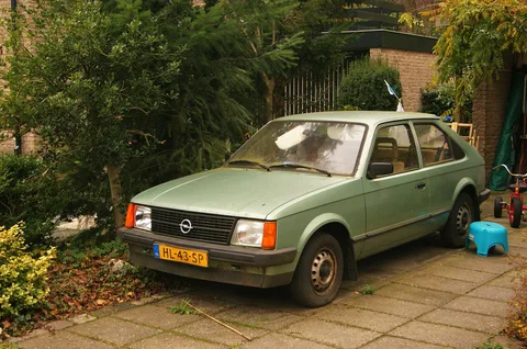 Opel Kadett D — 8