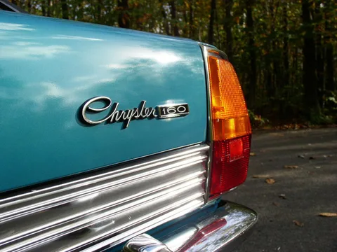 Chrysler 180 — 3