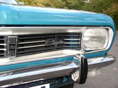 Chrysler 180 — 4