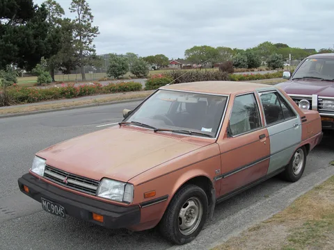 Mitsubishi Tredia — 7