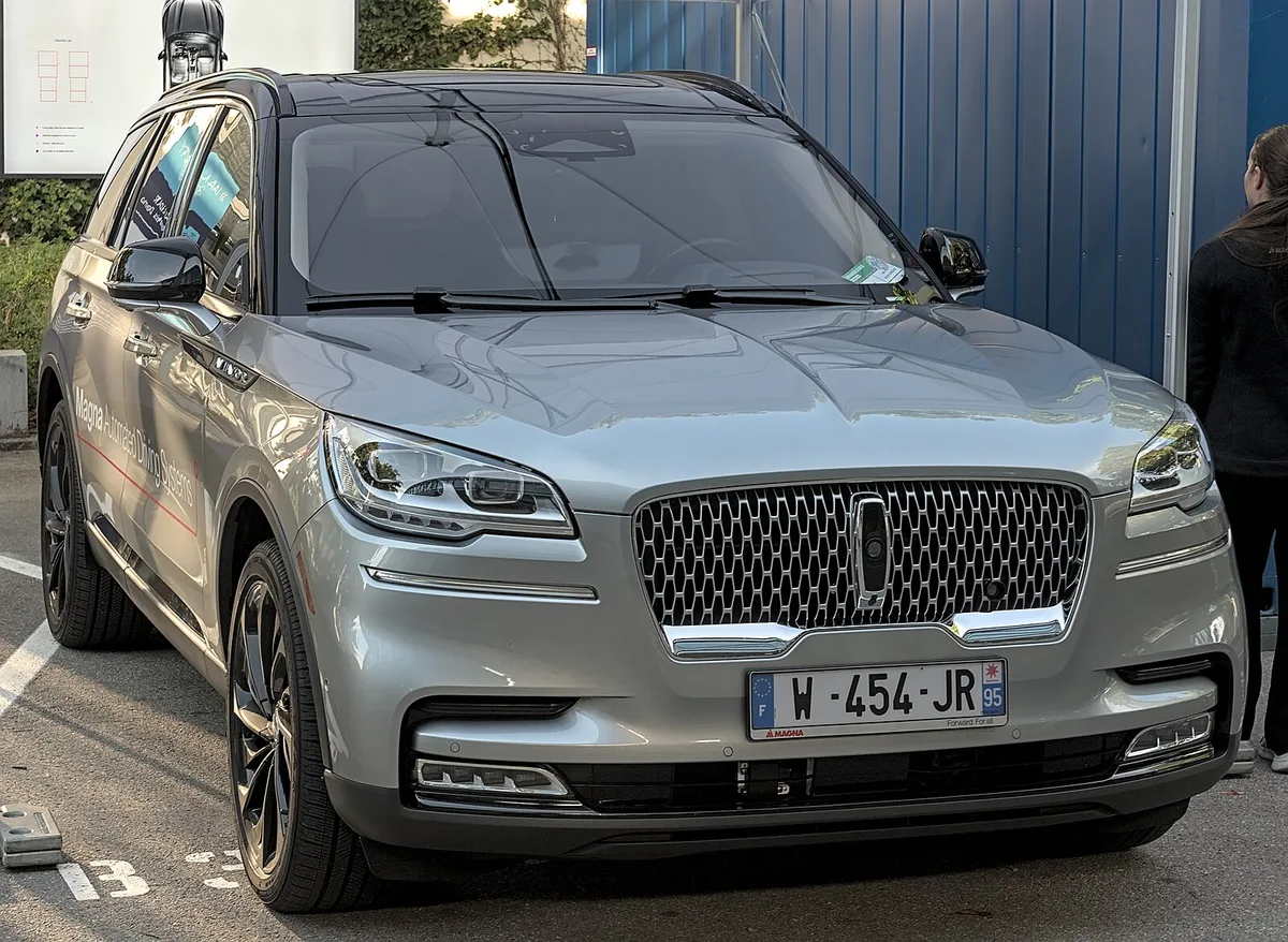 Lincoln Aviator