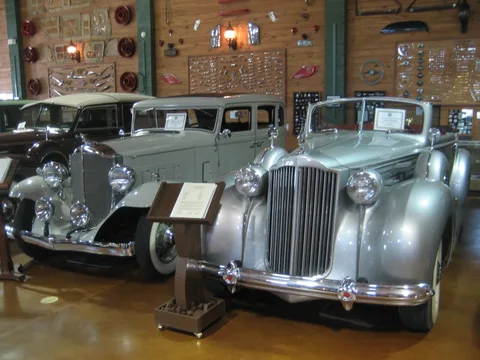 Packard Light Eight — 6
