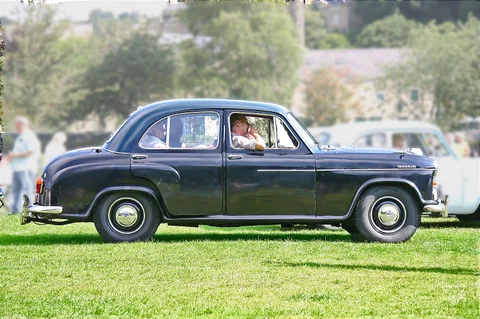 Morris Isis — 3