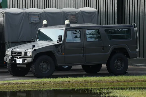 Toyota Mega Cruiser — 8