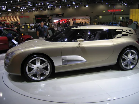 Renault Altica — 5