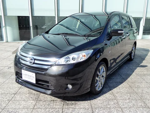 Nissan Lafesta