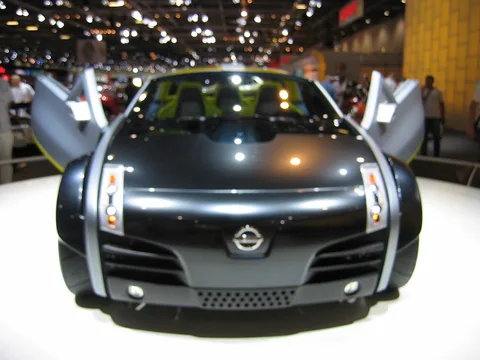 Nissan URGE — 7
