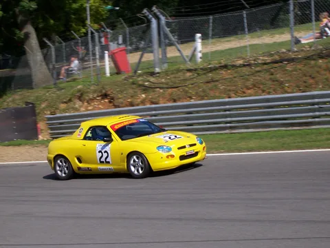MG F