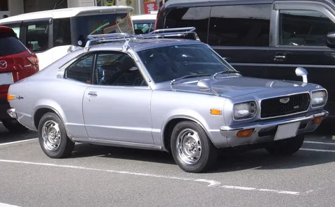 Mazda Grand Familia — 3