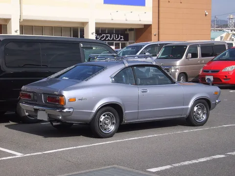 Mazda Grand Familia — 5