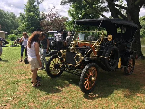 Ford Model T — 4